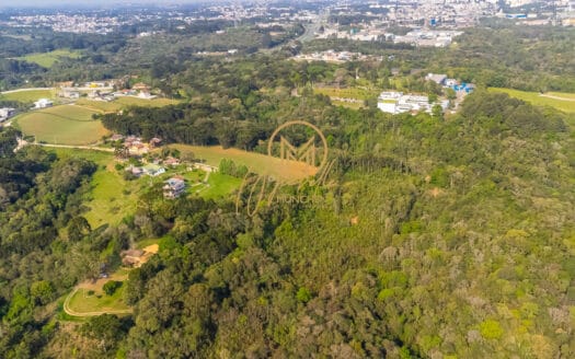 Terreno exclusivo de 62 mil m² à Venda em Localização Privilegiada – Ideal para condomínio fechado ou clube de lazer! 🌿