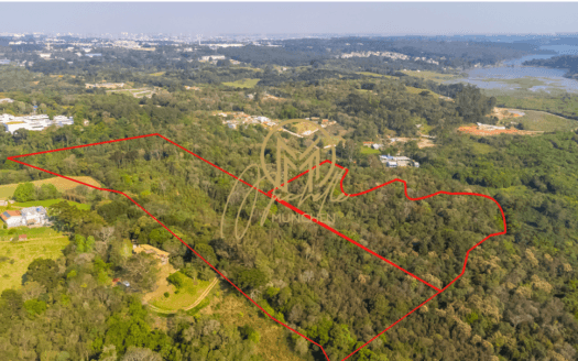 Terreno exclusivo de 62 mil m² à Venda em Localização Privilegiada – Ideal para condomínio fechado ou clube de lazer! 🌿
